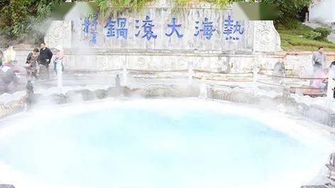 女子下单全国18省外卖半年吃出200多次异物,涉嫌敲诈勒索